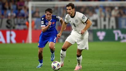 Bild: Christian Charisius/dpa
Der slowakische Nationalspieler Leo Sauer wechselt zum VfB Stuttgart. (Archivbild)