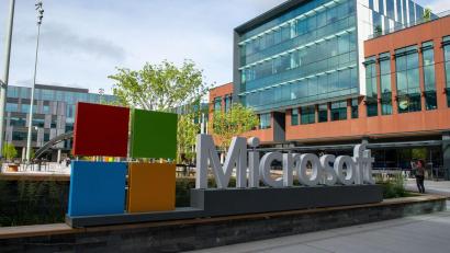Bild: Andrej Sokolow/dpa
Das Cloud-Geschäft von Microsoft wuchs so stark wie seit Jahren nicht mehr. (Archivbild)
