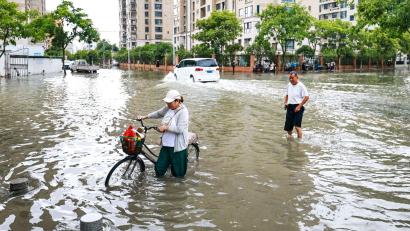 Bild: Jiang Han/XinHua/dpa
Der Taifun „Gavi“ in der chinesischen Provinz Zhejiang in der ersten Julihälfte. (Archivbild)