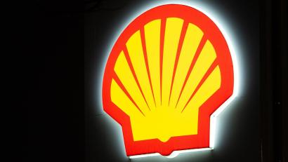 Bild: Hannes P Albert/dpa
Vor allem das Gasgeschäft, die Förderung und die Chemiesparte trugen zum Zuwachs bei Shell bei. (Archivbild)