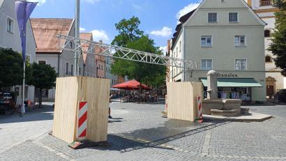 Bild: Theresa Bruischütz
Die neue Wassernebelanlage erinnert im ersten Moment eher an eine Baustelle.