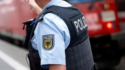 Bild: Sven Hoppe/dpa
Die Bundespolizei vollstreckte die beiden offenen Haftbefehle. (Symbolbild)