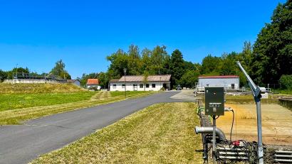 Bild: Gerhard Krones
Über die Verbesserungsbeiträge zur Finanzierung der Kläranlage werden die Bürger zur Kasse gebeten. Nicht wenige fragen sich: Ist es gerecht, dass Gemeinden mit hohen Gewerbesteuereinnahmen ihre Bürger damit belasten?