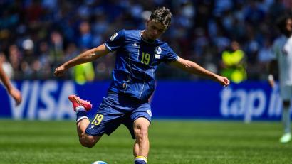 Bild: Lindsey Wasson/AP/dpa
Kerim Alajbegovic spielte bei der WM für Bosnien-Herzegowina. (Archivbild)