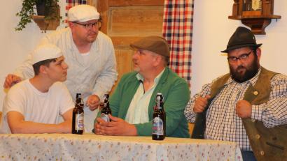 Bild: Konrad Rosner
Der Vereinsausschuss tagt. Von links: Michael Riedl, Markus Waller, Andreas Riedl und Christoph Frank.