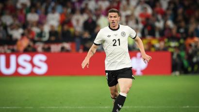 Bild: Christian Charisius/dpa
Robin Gosens kann bei Schalke vorerst nicht mittrainieren. (Archivbild)