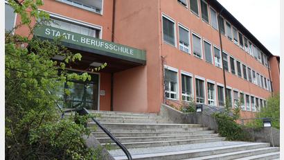 Archivbild: Heidi Franitza
Am Beruflichen Schulzentrum Sulzbach-Rosenberg ist am 14. September 2026 Schulbeginn.