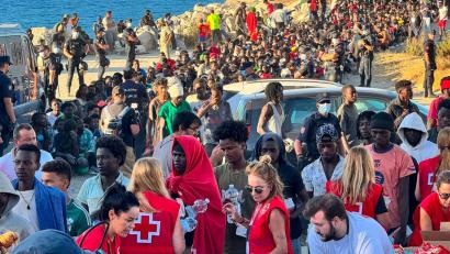 Bild: Iván Zambrano/EUROPA PRESS/dpa
Auch Social Media könnte für die Migrationskrise in Ceuta mit mindestens 72 Toten verantwortlich sein.