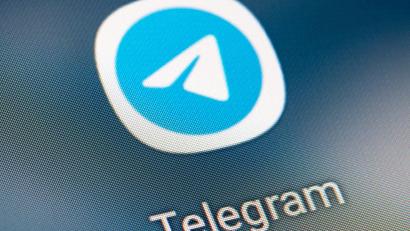 Bild: Fabian Sommer/dpa
Telegram ist seit Jahren umstritten. (Archivbild)