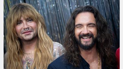Bild: Sebastian Gollnow/dpa
Wollen im Dezember „Wetten, dass..?“ moderiern: Bill (links) und Tom Kaulitz. (Archivbild)