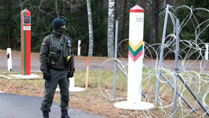 Bild: -/State Border Guard Service/dpa
Lettland grenzt im Osten auf einer Länge von rund 172 Kilometern an Russlands engen Verbündeten Belarus. (Archivbild)
