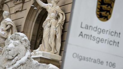 Bild: Sina Schuldt/dpa
Das Amtsgericht muss entscheiden, ob es die Anklage zulässt. (Archivbild)