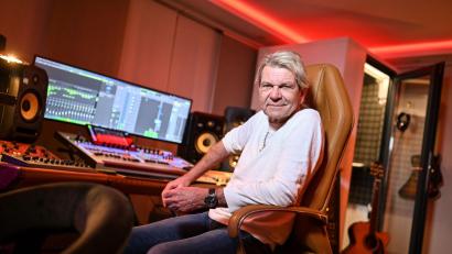 Bild: Felix Kästle/dpa
Matthias Reim behält sein Studio in Stockach. (Archivbild)