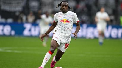 Bild: Florian Wiegand/dpa
Yan Diomande verlässt RB Leipzig nach einem Jahr schon wieder. (Archivbild)
