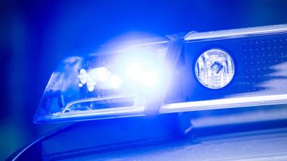 Bild: Lino Mirgeler/dpa
Die Graffitis sind laut Polizeisprecherin mutmaßlich eher politisch links motiviert. (Symbolbild)