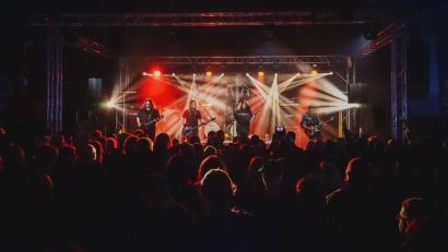 Bild: Elisa Fuchs
Die 1979 in Newcastle gegründete englische New-Wave-of-British-Heavy-Metal-Band „Satan“ war im vergangenen Jahr am ersten Festivaltag der Headliner.