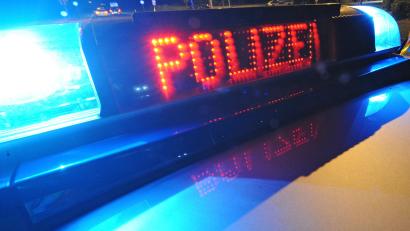 Symbolbild: Patrick Seeger/dpa
Fortlaufend alle wichtigen Polizei- und Feuerwehrmeldungen aus der Oberpfalz und darüber hinaus.