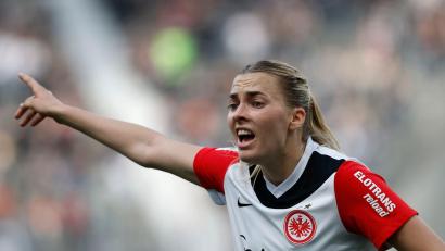 Bild: Heiko Becker/dpa
Kapitänin und Torschützin Laura Freigang führt die Eintracht-Fußballerinnen zum Sieg gegen Malmö. (Archivbild)