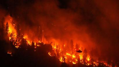 Bild: Darryl Dyck/The Canadian Press via AP/dpa
Wegen schwerer, sich rasant ausbreitender Waldbrände hat die westkanadische Provinz British Columbia den Notstand ausgerufen.