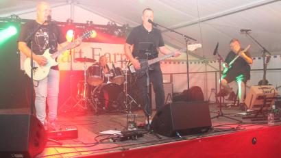 Archivbild: Josef Pilfusek
Die Band "Wyatt Earp" darf bei der Flossenbürger Kirwa nicht fehlen.