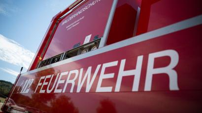 Bild: Hannes P. Albert/dpa
Bei Rodenbach im Main-Kinzig-Kreis kämpft die Feuerwehr gegen einen Waldbrand. (Symbolfoto)