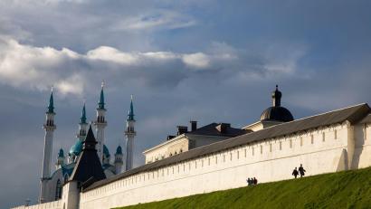Bild: picture alliance / Christian Charisius/dpa
Die russische Teilrepublik Tatarstan meldet nach einem ukrainischen Drohnenangriff viele Tote und Verletzte. (Archivbild)