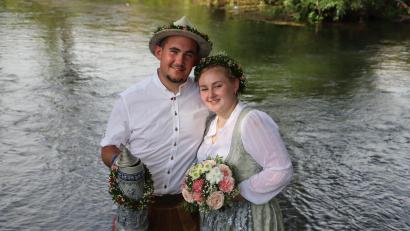 Bild: Michael Rabenhofer
Frias Beer und Antonia Greiner sind das neue Riedener Oberkirwapaar.