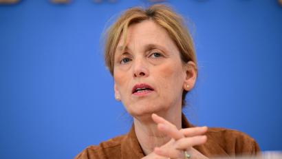 Bild: Sebastian Gollnow/dpa
Familienministerin Prien will die Kinder- und Jugendhilfe neu ordnen. (Archivbild)