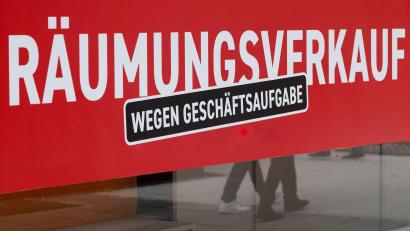 Bild: Bernd Weißbrod/dpa
Seit Monaten steigen die Pleitezahlen in Deutschland, eine Trendwende ist nach Einschätzung von Experten nicht in Sicht. (Symbolbild)