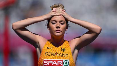 Bild: Sven Hoppe/dpa
800-Meter-Läuferin Smilla Kolbe hat nach ihrem Halbfinale rassistische Hass-Kommentare im Netz gegen ihre Teamkollegen verurteilt und einen emotionalen Appell an die Fans gerichtet.