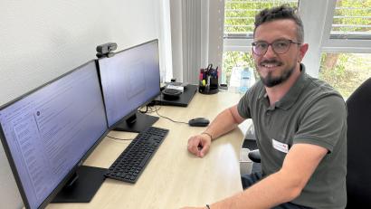 Bild: Joachim Gebhardt
Der neue Pflegedirektor am St.-Anna-Krankenhaus, Stephan Röthenbacher, stellt das Patientenwohl und den familiären Charakter der Hauses in den Vordergrund.
