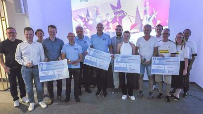Bild: Volksbank Raiffeisenbank Nordoberpfalz eG
Die DJK St. Martin Neustadt a.d. Waldnaab e.V. erhält den „Großen Stern des Sports“ in Bronze für ihr inklusives Projekt.