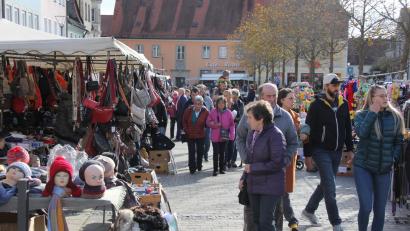 Archivbild: Konrad Rosner
In Zukunft soll es nur noch drei statt vier Jahrmärkte in Tirschenreuth geben.