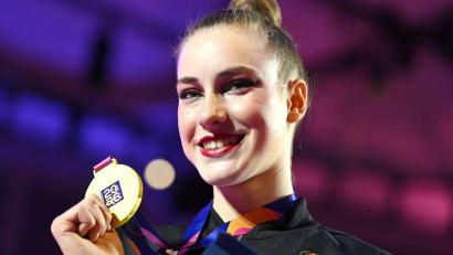 Bild: Marijan Murat/dpa
Mehrkampf-Weltmeisterin Darja Varfolomeev hofft in den Einzelfinals auf weitere WM-Medaillen.