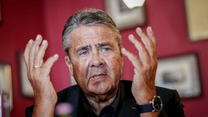 Bild: Kay Nietfeld/dpa
„Das eigentliche Problem der SPD ist nicht die Brandmauer, sondern es gibt ein großes Missverständnis darüber, was ein Sozialstaat ist“, sagt Sigmar Gabriel.