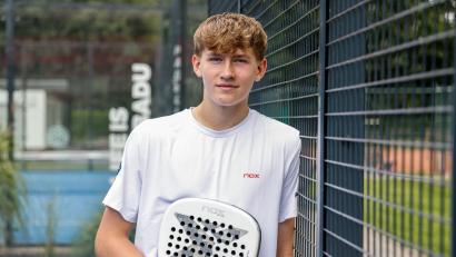 Bild: Focke Strangmann/dpa
Padel-Spieler Jonas Trümpler träumt davon, Padel-Profi zu werden.