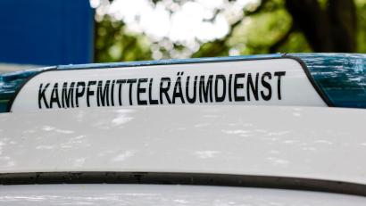 Bild: Frank Molter/dpa
Der Kampfmittelräumdienst entschärfte die gefundene Granate bei Kelheim. (Symbolbild)