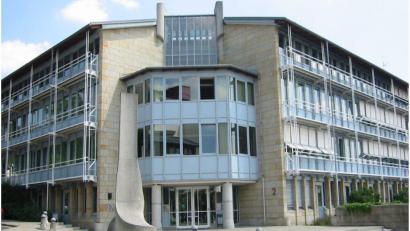 Archivbild: Finanzamt Amberg/exb
Das Finanzamt Amberg ist künftig Teil des Finanzamts Oberpfalz West