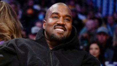 Bild: Ashley Landis/AP/dpa
Der Rapper Ye, früher bekannt als Kanye West, plant zwei Konzerte im Oktober in der russischen Millionenmetropole St. Petersburg. (Archivbild)