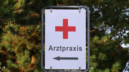 Bild: Karl-Josef Hildenbrand/dpa
Die Landarztquote in Bayern ist inzwischen ein Fall für die Justiz. (Symbolbild)