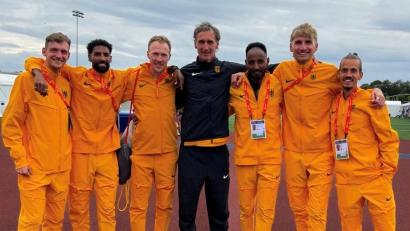 Bild: Berta Garcia-Hille
Das deutsche Marathon-Team bei der EM in Birmingham: Tom Thurley (von links), Europameister Amanal Petros, Richard Ringer, Bundestrainer Alexander Fromm, Samuel Fitwi, Erik Hille und Simon Boch.