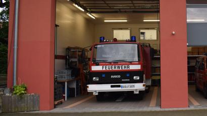 Archivbild: bnr
Das Löschfahrzeug LF 8/6 der Feuerwehr Guteneck-Oberkatzbach ist reparaturabfällig und muss ersetzt werden. Womöglich wird es in der finanzschwachen Gemeinde auf ein gebrauchtes Fahrzeug hinauslaufen.
