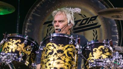 Bild: Daniel Deslover/ZUMA Press Wire/dpa
ZZ-Top-Drummer Frank Beard ist mit 77 Jahren gestorben. (Archivbild)