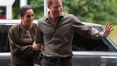 Bild: Jonathan Brady/PA Wire/dpa
Bald wieder in Großbritannien: Harry und Meghan. (Archivbild)