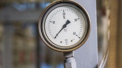 Bild: Peter Kneffel/dpa
Die deutschen Gasspeicher sind derzeit nur rund zur Hälfte gefüllt. (Archivbild)