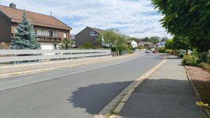 Bild: Lisa Sebald
In der Parksteiner Straße in Weiden soll es zu einer extremen Lautstärkenbelastung kommen – verursacht durch modifizierte, „getunte“ Autos und Motorräder. Das behauptet ein Anwohner.