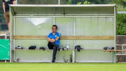 Bild: David Inderlied/dpa
Bislang glücklos: Trainer Kristian Arambasic träumt weiter vom ersten Pokal-Coup.