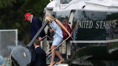 Bild: Jose Luis Magana/AP/dpa
Natalie Harp ist oft an Trumps Seite zu sehen (Archivbild).