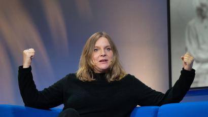 Bild: Sebastian Gollnow/dpa
Judith Holofernes freut sich, dass ausgerechnet dieses Lied ein Revival erlebt. (Archivbild)