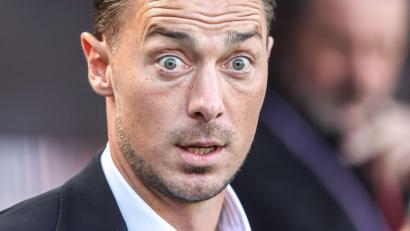 Bild: Alfie Cosgrove/News Images via ZUMA Press Wire/dpa
Newcastles deutscher Coach Matthias Jaissle war mit dem späten Elfmeterpfiff für Liverpool überhaupt nicht einverstanden.